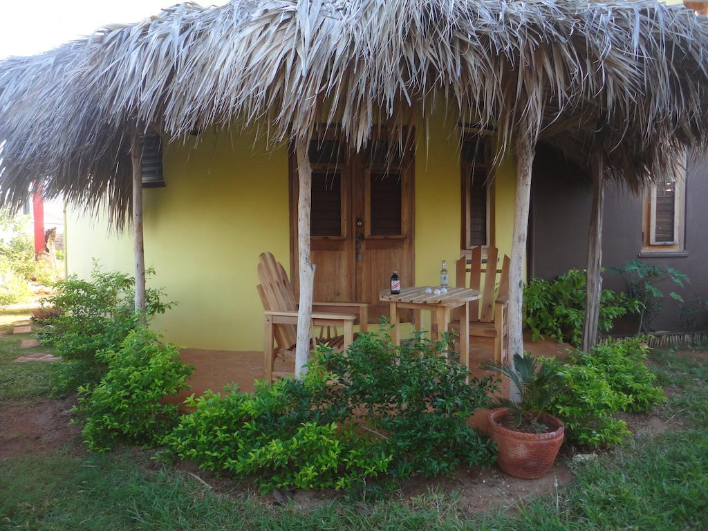Kudehya Guesthouse Treasure Beach Pokój zdjęcie