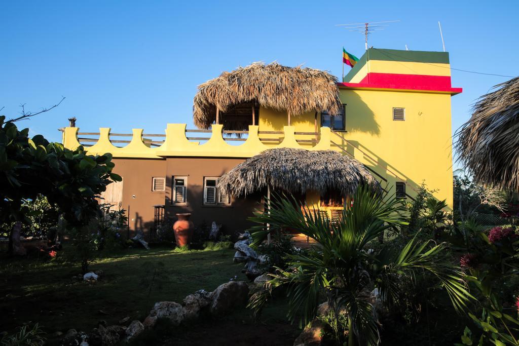 Kudehya Guesthouse Treasure Beach Zewnętrze zdjęcie