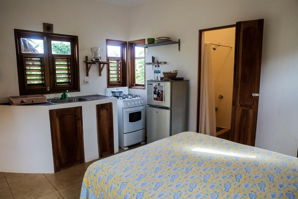 Kudehya Guesthouse Treasure Beach Zewnętrze zdjęcie
